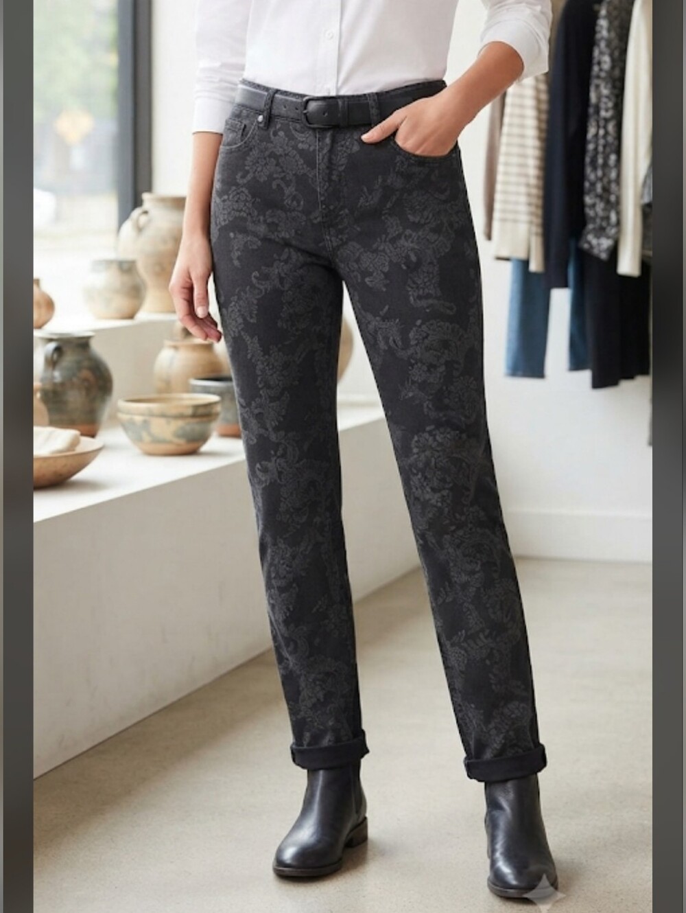 Women's Charter Club Black Denim Floral Print Straight Leg Jeans Size 10